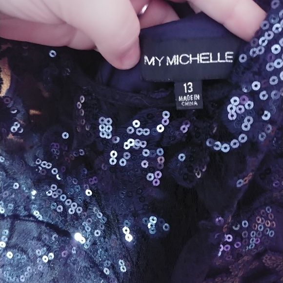 Dress - Picture 3 of 4